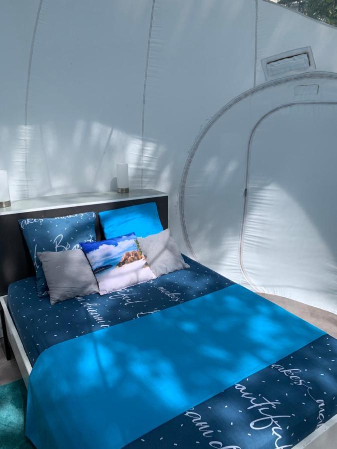 Maisons Bulles Deluxe Hotell Bouillante Exteriör bild